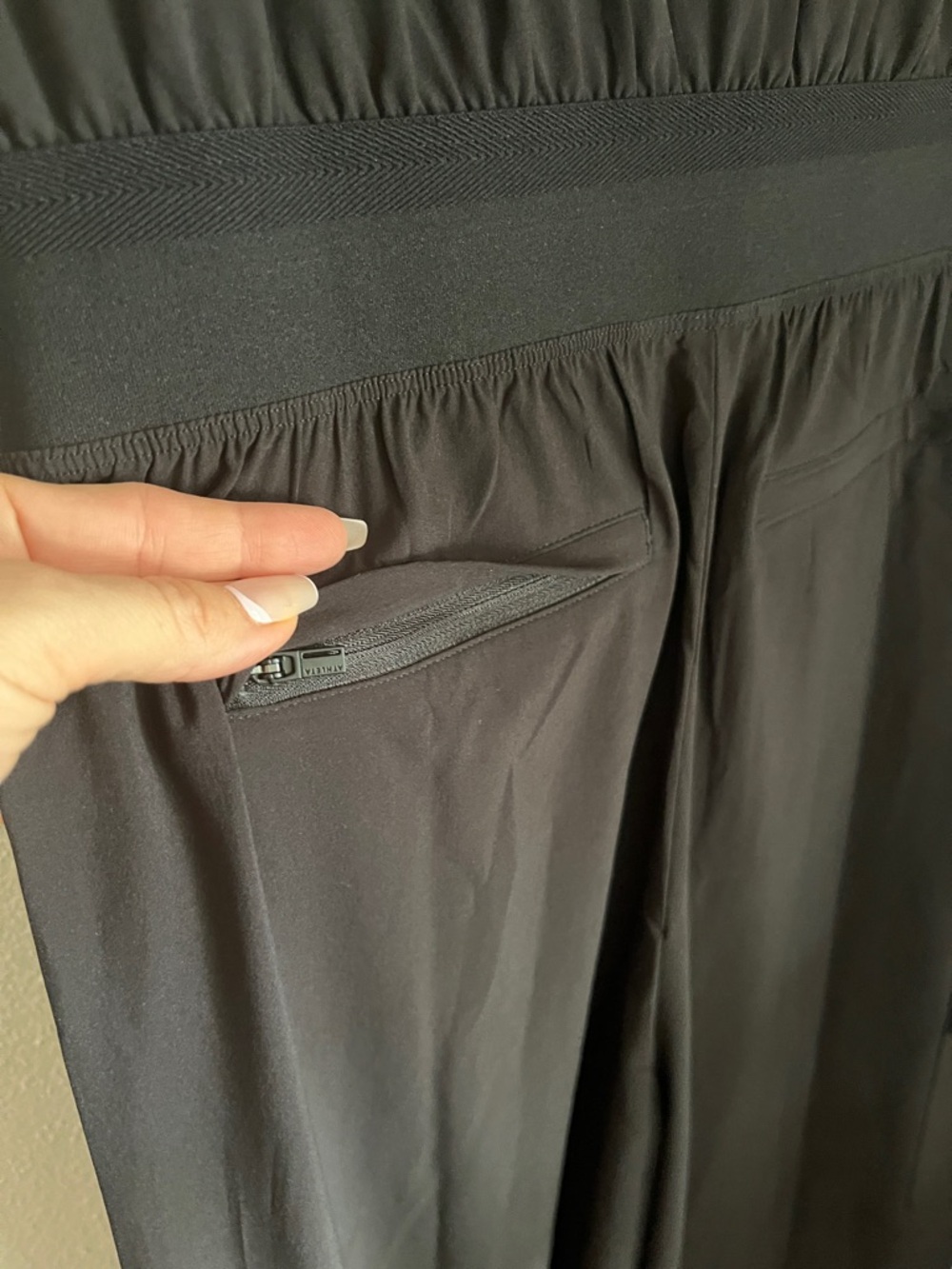 Athleta NWOT Athleta Brooklyn Utility
Jumpsuit - Picture 7 of 10